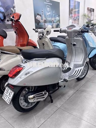 Piaggio Vespa Sprint 125 ABS iGet Bạc