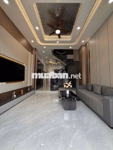 chủ cần tien xả lo giảm giá 200 trieu