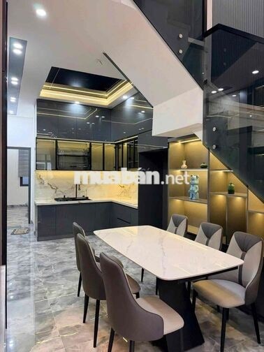 136 ✨ 🏡 CHO THUÊ NHÀ MỚI XÂY 3 TẦNG 2 MẶT KIỆT TRƯỚC SAU