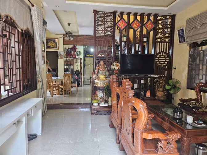 chính chủ cần bán nhà biệt thự 200m2 liên chiểu đà nẵng