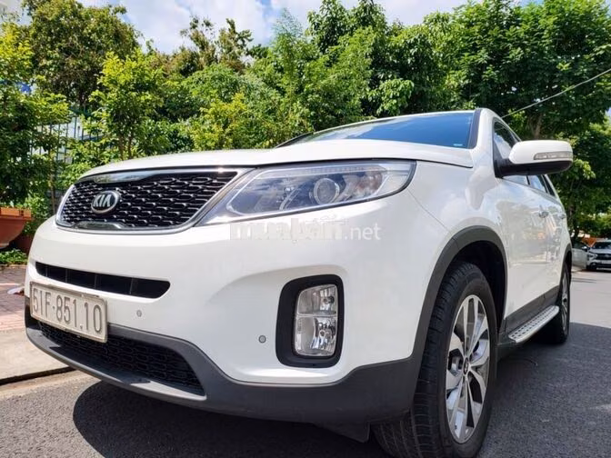 Kia Sorento GAT 2017 Xăng Trắng 7 chỗ