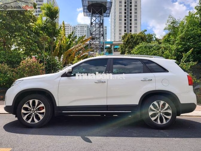 Kia Sorento GAT 2017 Xăng Trắng 7 chỗ