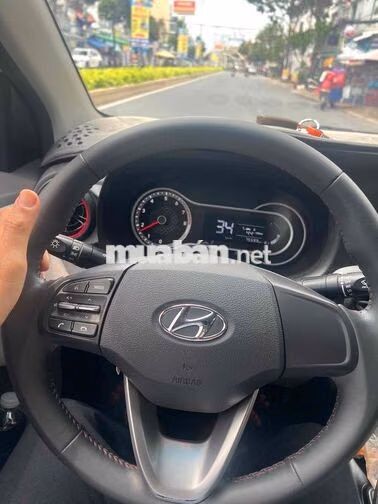 Hyundai Grand i10 Sedan Số sàn Bạc 75.598 km