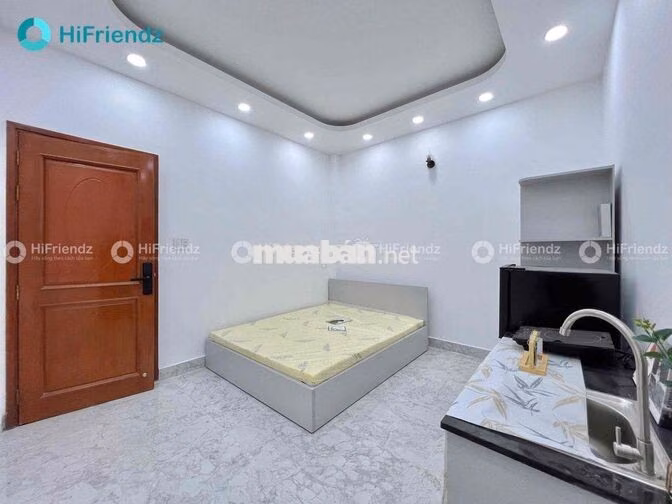 GIỮA ĐH VĂN HIẾN VÀ CÔNG THƯƠNG FULL NỘI THẤT CS TRỜI