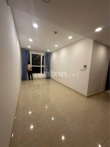 Cho thuê C/c hoa sen Lạc Long Quân, Q11-2PN-76m2- ko nt- giá 9 Tr/th