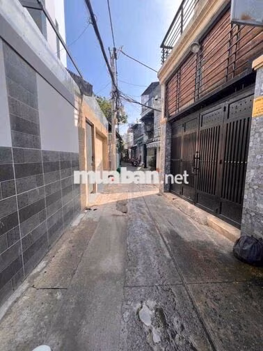 NHÀ 2 LẦU PHÚ THỌ HOÀ QUẬN TÂN PHÚ DTSD( 4.3m x 8m 33m2 )
