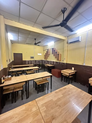 Sang mặt bằng kinh doanh mặt tiền Dương Đức Hiền, Tân Phú