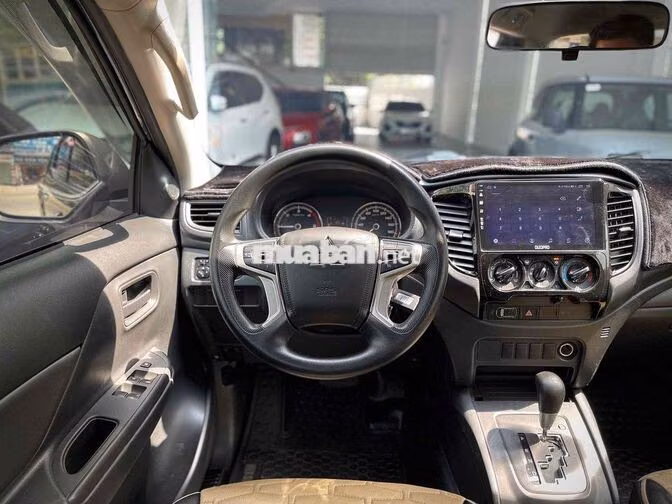 Mitsubishi Triton 2022 Tự động Xám