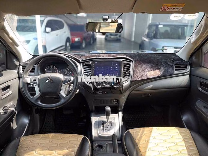 Mitsubishi Triton 2022 Tự động Xám