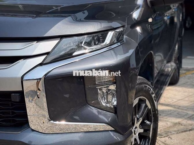 Mitsubishi Triton 2022 Tự động Xám