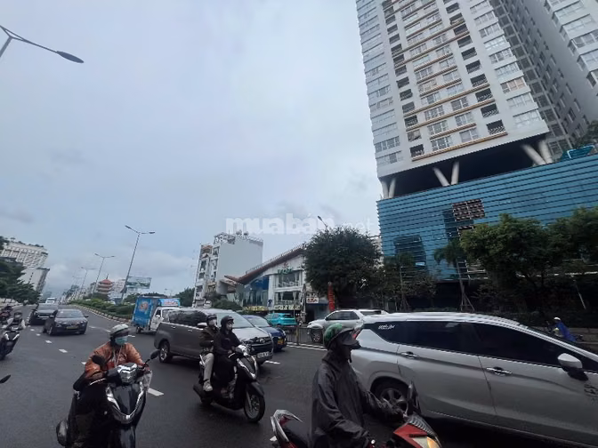 SIÊU VỊ TRÍ!!!  ⭐️Bán nhà 3 lầu Mặt tiền kinh doanh 12 Nguyễn Văn Trỗi