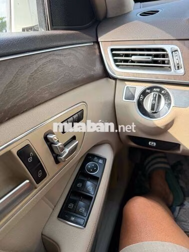 Mercedes-Benz E200 2014 Trắng chính chủ bán
