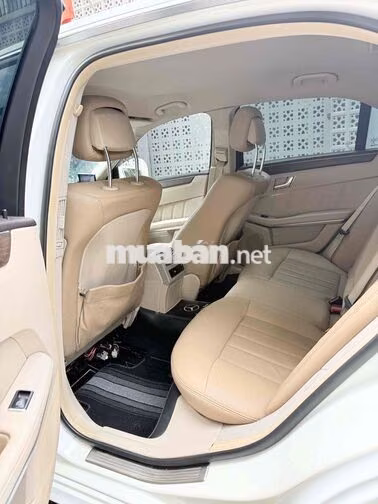 Mercedes-Benz E200 2014 Trắng chính chủ bán