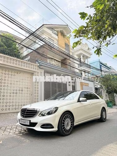 Mercedes-Benz E200 2014 Trắng chính chủ bán