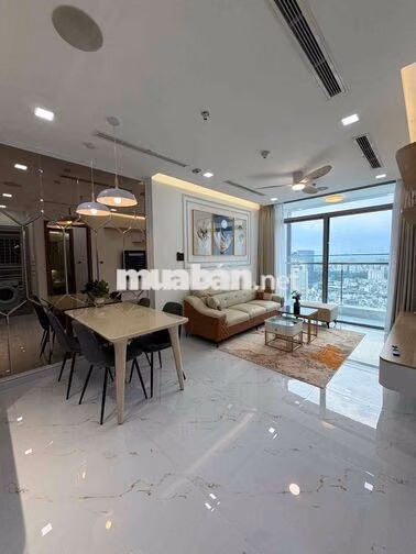 Cần cho thuê căn hộ nội thất luxury tại Vinhomes - Landmark 81.