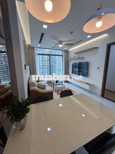 Cần cho thuê căn hộ nội thất luxury tại Vinhomes - Landmark 81.