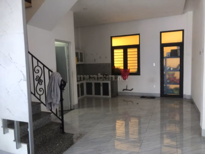 CHO THUÊ nhà nguyên căn mới xây rất sang trọng, sạch đẹp 
