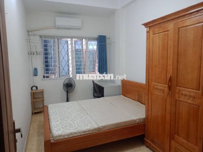 Chính chủ cho thuê CHDV 65m2 2N1K ngõ 141 phố Trích Sài, Tây Hồ Hà Nội