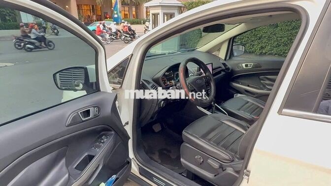Ford Ecosport Titanium 2018 Trắng 36.600 km