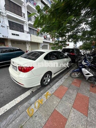 Hyundai Avante 2011 Trắng