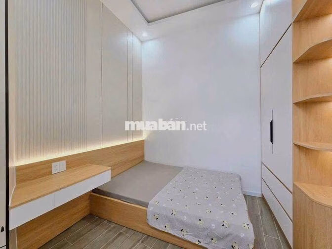 NHÀ ĐẸP CÓ HỒ BƠI RIÊNG KHU MẸ NHU – GẦN BIỂN NGUYỄN TẤT THÀNH