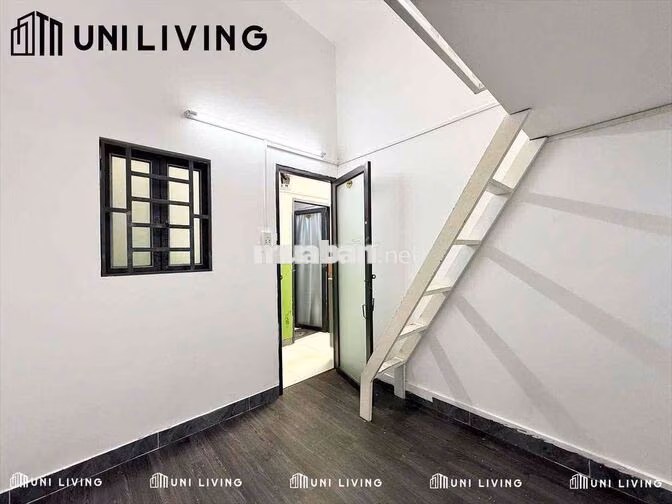 NGAY GIAO THÔNG VẬN TẢI ĐI BỘ CHỈ 2PHUT PHÒNG CÓ GÁC CHO TÂN SINH VIÊN