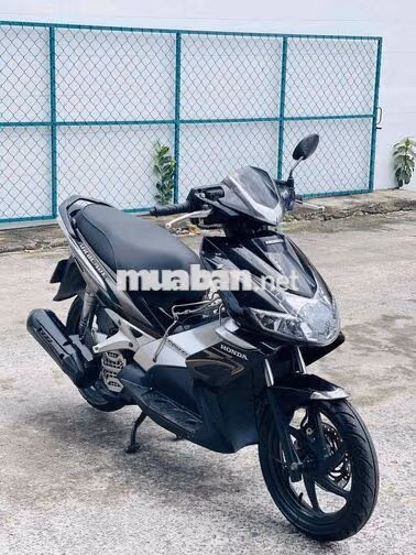 Honda Air Blade 2011 Đen bạc