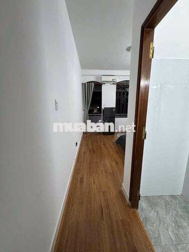 🔥Căn Hộ - Studio - Full NT - Ban Công -Ngay ĐH : Ngoại Thương , GTVT