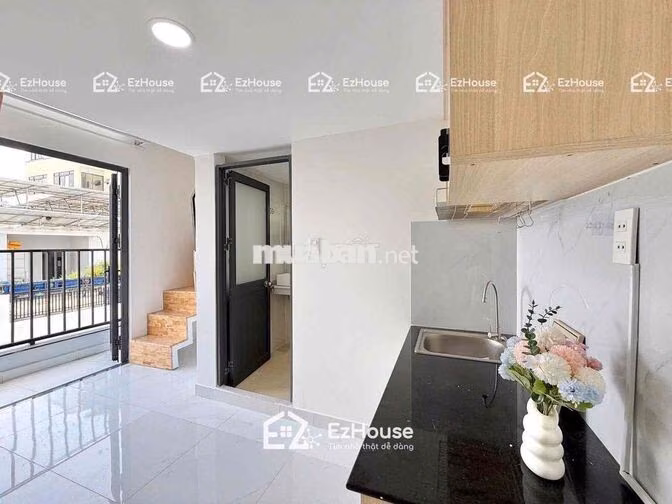 DUPLEX BAN CÔNG - NGAY VHU - HUIT - FULL NỘI THẤT TRỐNG SẲN