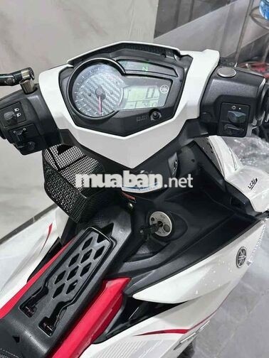 Yamaha Exciter 150 Trắng đỏ Zin  ( hỗ tro gop)