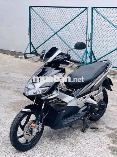 Honda Air Blade 2011 Đen bạc
