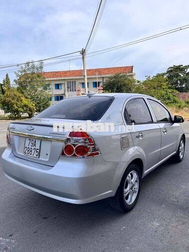 Chevrolet Aveo 2015 chất rin sạch đẹp