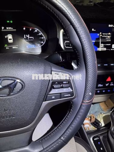 Hyundai Accent ATH 2023 Trắng 8.700 km