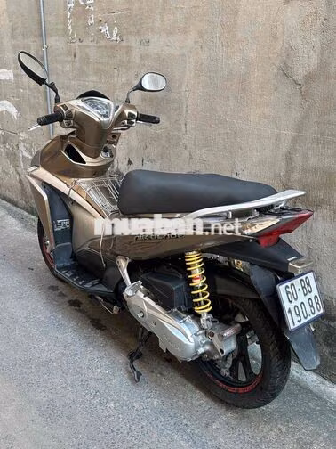 Honda Air Blade máy êm xe đẹp liền lạc