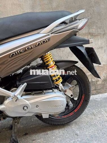 Honda Air Blade máy êm xe đẹp liền lạc