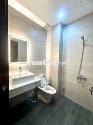 Cho thuê phòng full nt - gần Đại Học Hoa Sen-Đường Sư Vạn Hạnh- 3/2
