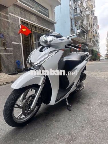 Sh125 đời 2017 bstp chính chủ sang tên hỗ trợ góp