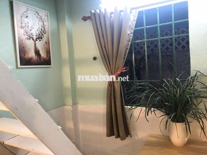 Cho thuê trọ 18m2 + gác, full nội thất, hẻm Đường Nguyễn Cửu Vân, P.17