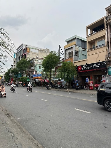 ⭐️Bán nhà 4 lầu DT:8,9x20m Mặt tiền D2, P25, Q.Bình Thạnh, giá: 74 tỷ.