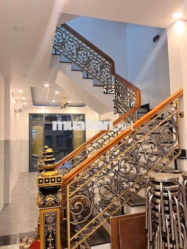 Nhà 1T3L 4PN. 5WC Đường 5 Linh Chiểu, Thủ Đức ( Gần Vincom )