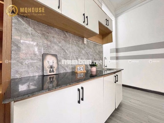Căn Hộ Studio - 35m2 - Ban Công - Full Nội Thất- Khu K300