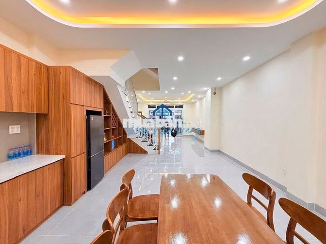 NHÀ NGUYÊN CĂN 3 PHÒNG NGỦ NỘI THẤT MỚI KDT MỸ GIA ( G2 )