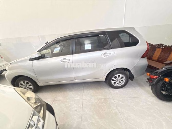 Toyota Avanza 2018 Số sàn Bạc