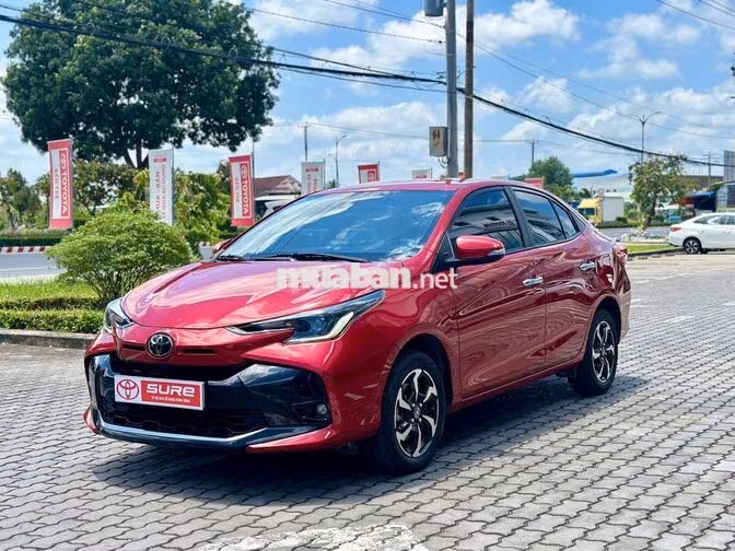 Toyota Vios 1.5G CVT 2025 Đỏ 28.600 KM