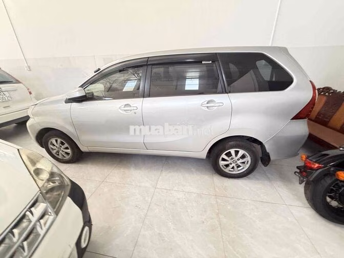Toyota Avanza 2018 Số sàn Bạc