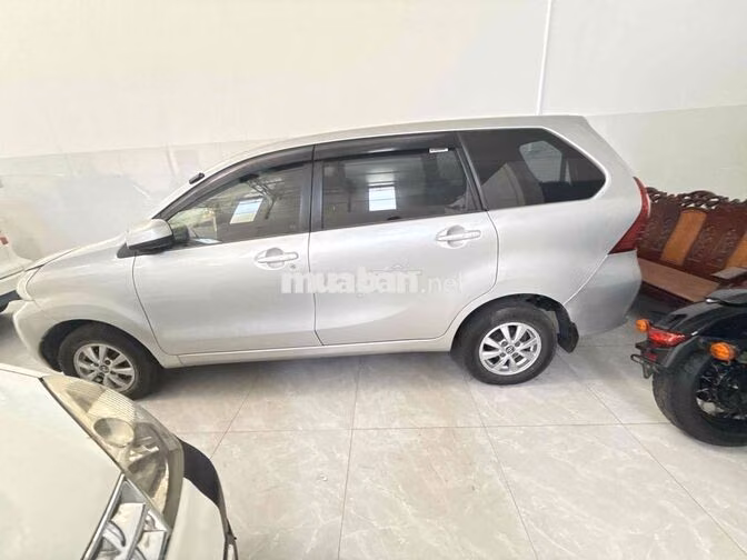 Toyota Avanza 2018 Số sàn Bạc