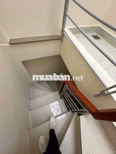 BÁN NHÀ ĐƯỜNG SƯ VẠN HẠNH - P.9, QUẬN 5 - NHÀ MỚI VÀO Ở NGAY - GIÁ 3 T