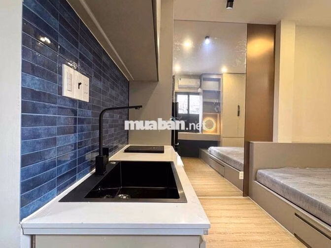 STUDIO CỬA SỔ TRỜI FULL NỘI THẤT - MÁY GIẶT RIÊNG NGAY TRUNG TÂM Q3