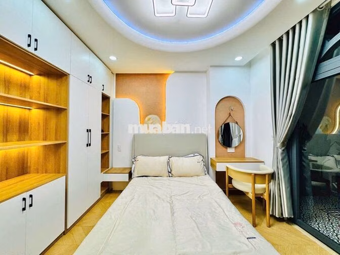 NHÀ ĐẸP HXH FULL NT 5 TẦNG, 4PN, NGAY CHỢ BÀ CHIỂU, VỪA Ở VỪA KD