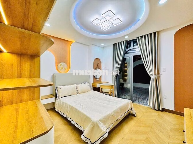 NHÀ ĐẸP HXH FULL NT 5 TẦNG, 4PN, NGAY CHỢ BÀ CHIỂU, VỪA Ở VỪA KD